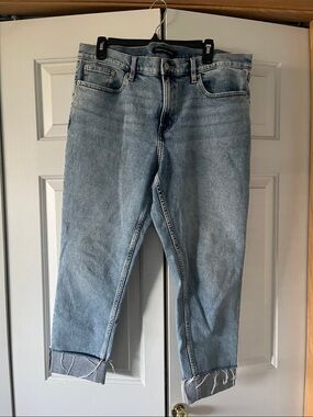 Calvin Klein Jeans Faded Light Blue Relaxed Fit Women’s Jeans